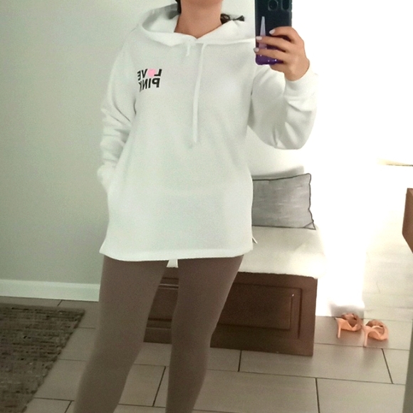 Pink Victoria Secret sweater - Picture 16 of 17